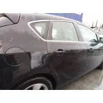 OPEL ASTRA J LIM. OPEL ASTRA J LIM. '2010 1.7 16V CDTI NEGRO 2009