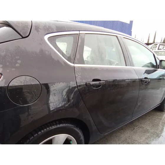 OPEL ASTRA J LIM. '2010 1.7 16V CDTI NEGRO