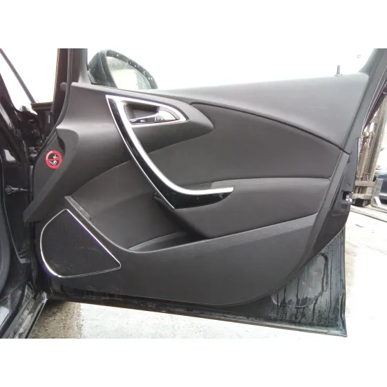 OPEL ASTRA J LIM. '2010 1.7 16V CDTI NEGRO