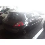 RENAULT MEGANE II BERLINA 5P RENAULT MEGANE II BERLINA 5P '2005 1.5 DCI DIESEL NEGRO 2002
