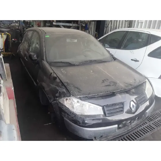 RENAULT MEGANE II BERLINA 5P '2005 1.5 DCI DIESEL NEGRO
