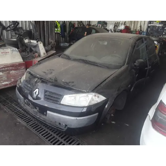 RENAULT MEGANE II BERLINA 5P '2005 1.5 DCI DIESEL NEGRO