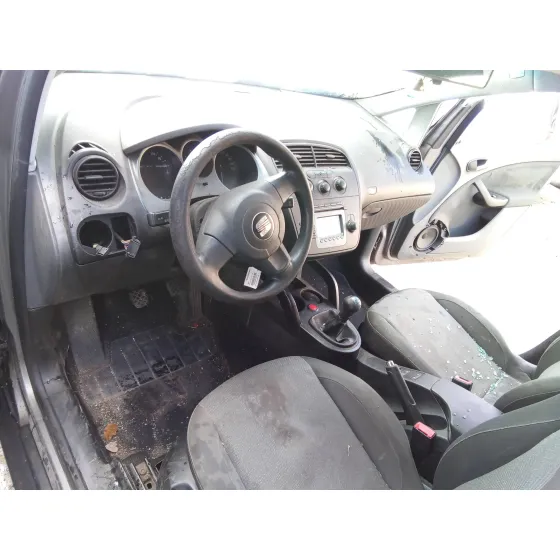 SEAT ALTEA (5P1) '2005 1.9 TDI GRIS OSCURO
