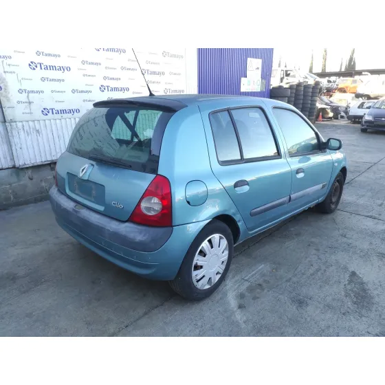 RENAULT CLIO II FASE II (B/CB0) '2004 1.5 DCI DIESEL TURQUESA