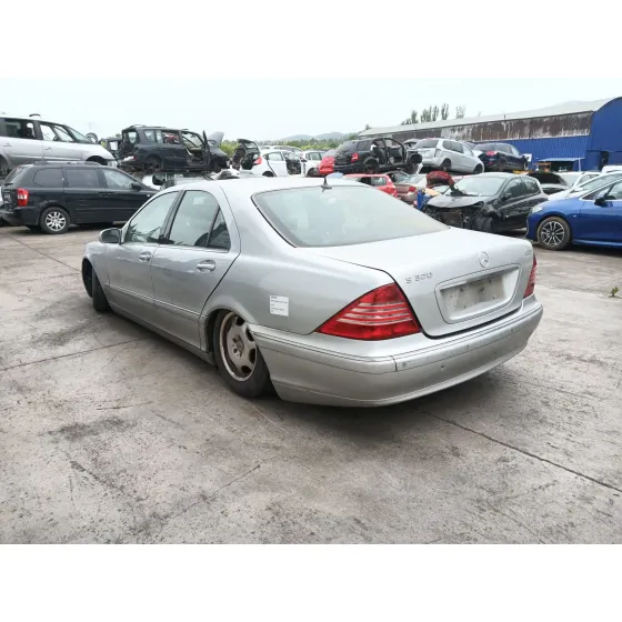 Mercedes-Benz CLASE S (W220, V220) 2002