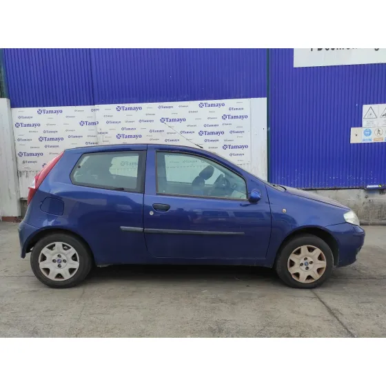 FIAT PUNTO BERLINA (188) '2004 1.2 CAT AZUL