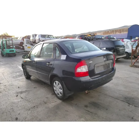 LADA KALINA 2 FLIESSHECK '2009 * AZUL MARINO