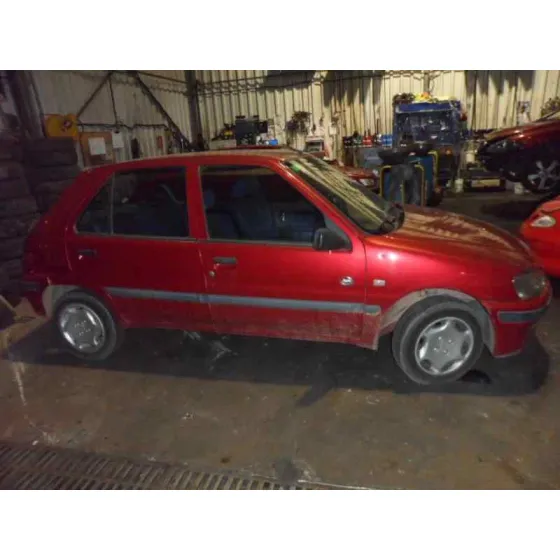 PEUGEOT 106 (S2) '2000 1.1 GRANATE