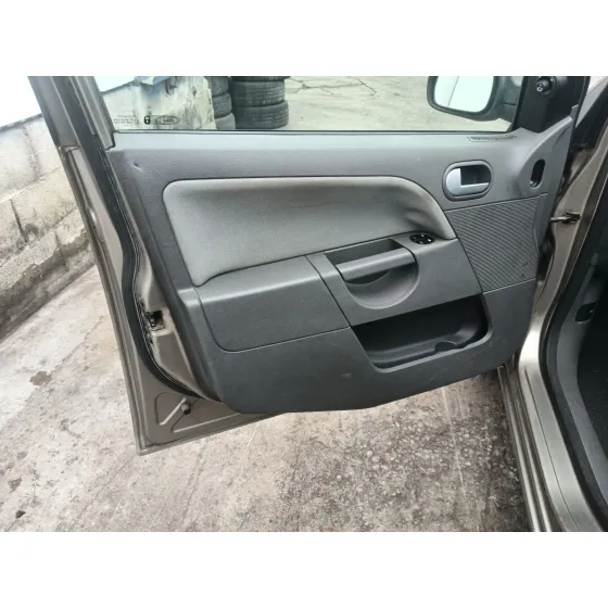 Ford FIESTA V (JH_, JD_) 2001