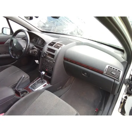 PEUGEOT 407 '2004 2.0 16V HDI FAP CAT (RHR / DW10BTED4) BLANCO