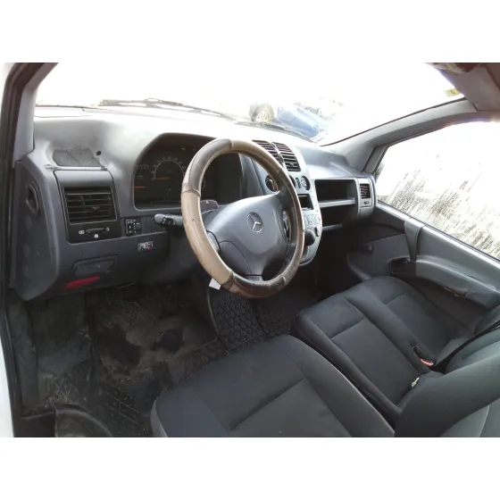 MERCEDES VITO (W638) CAJA CERRADA '2002 * BLANCO