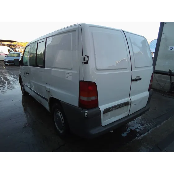 MERCEDES VITO (W638) CAJA CERRADA '2002 * BLANCO