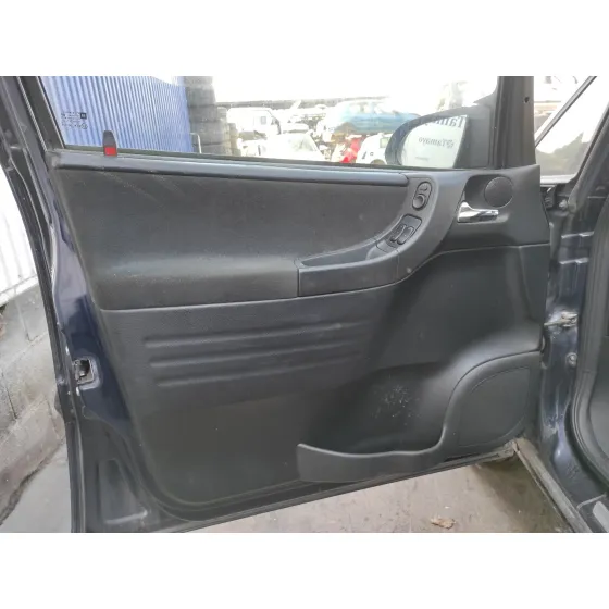 OPEL ZAFIRA A '2003 ELEGANCE NEGRO