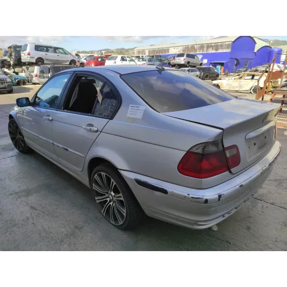 BMW SERIE 3 BERLINA (E46) '2001 2.0 16V DIESEL CAT PLATA