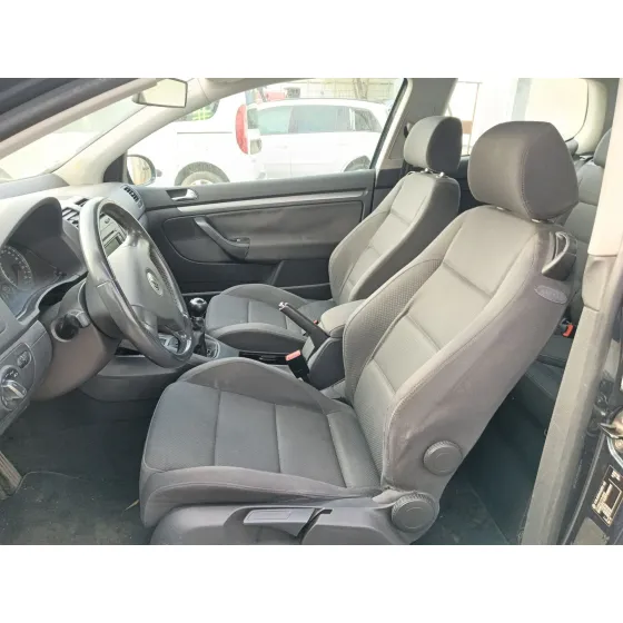 Volkswagen GOLF V (1K1) 2003