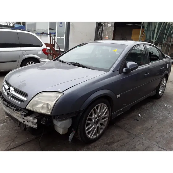 OPEL VECTRA C BERLINA '2004 3.0 V6 CDTI CAT (Y 30 DT / LB5) GRIS
