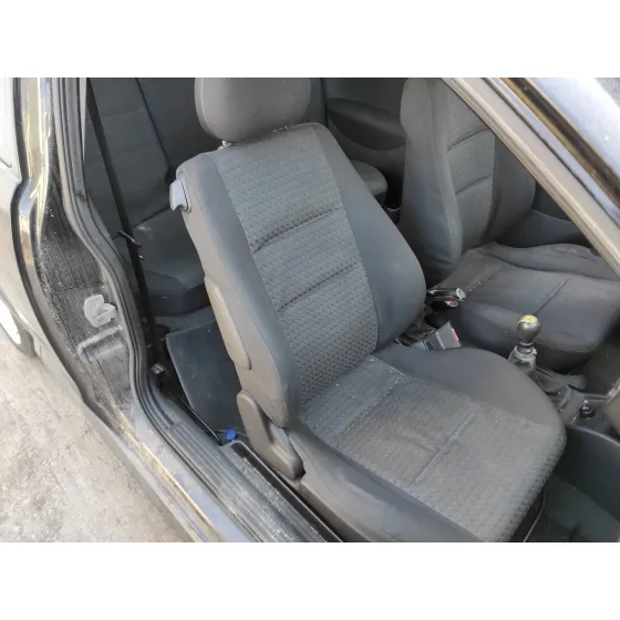 OPEL CORSA C '2005 1.7 16V CDTI NEGRO