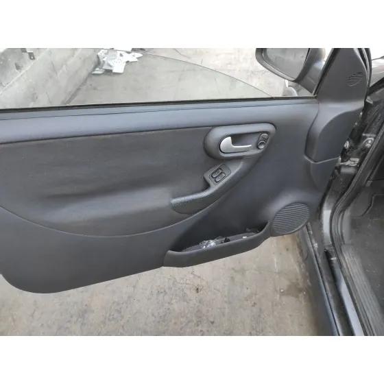 OPEL CORSA C '2005 1.7 16V CDTI NEGRO