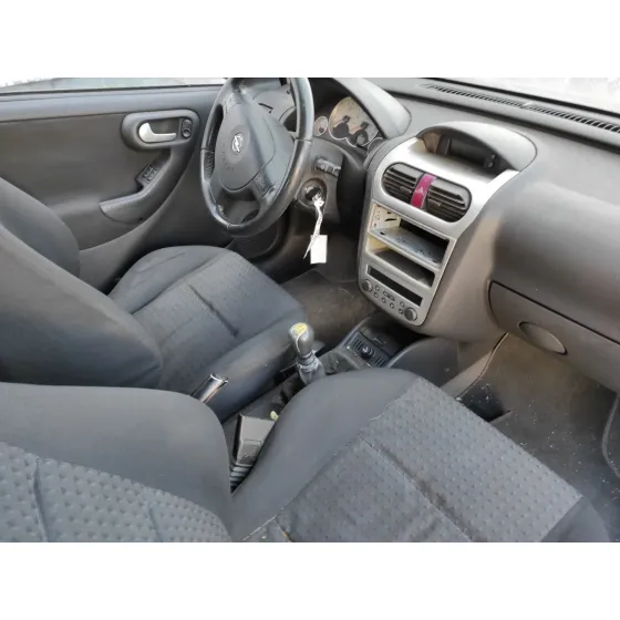 OPEL CORSA C '2005 1.7 16V CDTI NEGRO