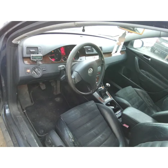 VOLKSWAGEN PASSAT BERLINA (3C2) '2005 2.0 TDI AZUL MARINO