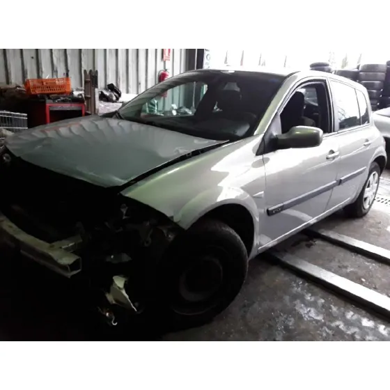 RENAULT MEGANE II BERLINA 5P '2005 AUTHENTIQUE GRIS