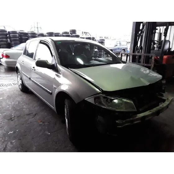RENAULT MEGANE II BERLINA 5P '2005 AUTHENTIQUE GRIS