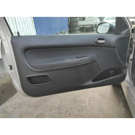 PEUGEOT 206 BERLINA '2003 * GRIS