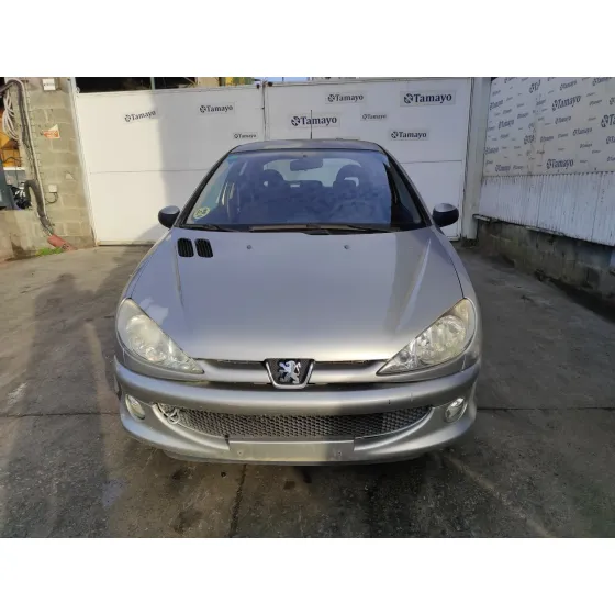 PEUGEOT 206 BERLINA '2003 * GRIS