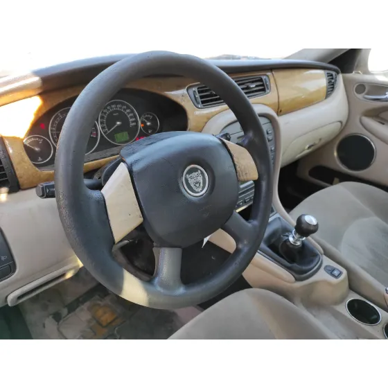 JAGUAR X-TYPE '2004 2.0 DIESEL CAT DORADO