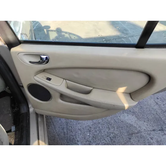 JAGUAR X-TYPE '2004 2.0 DIESEL CAT DORADO