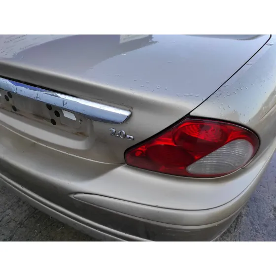 JAGUAR X-TYPE '2004 2.0 DIESEL CAT DORADO