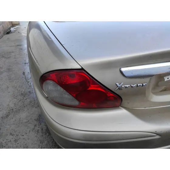 JAGUAR X-TYPE '2004 2.0 DIESEL CAT DORADO