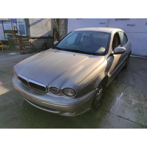 JAGUAR X-TYPE '2004 2.0 DIESEL CAT DORADO