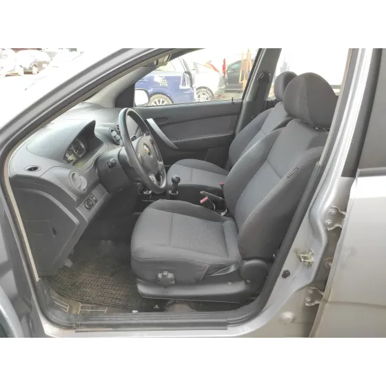 CHEVROLET AVEO '2010 1.2 CAT PLATA