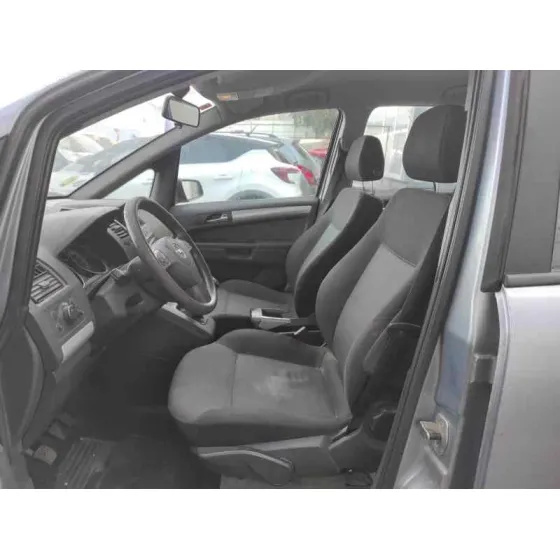 OPEL ZAFIRA B '2006 1.6 16V PLATA