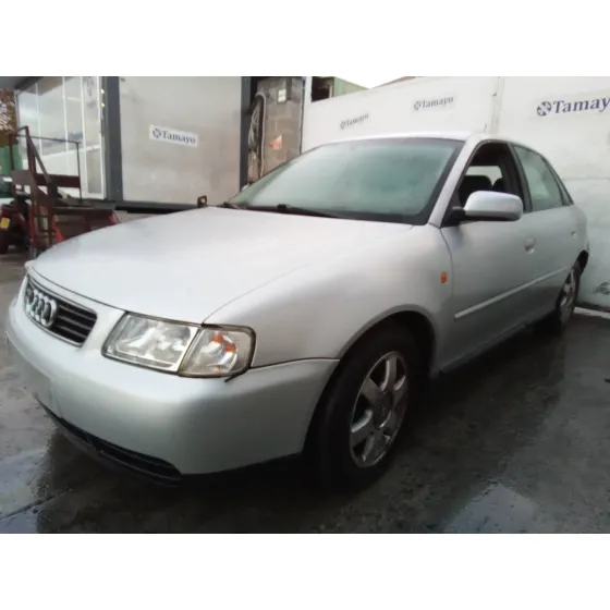 AUDI A3 (8L) '2000 1.6 PLATA