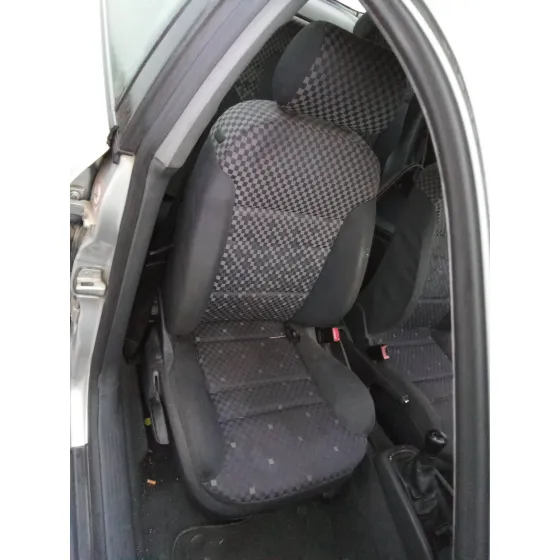 AUDI A3 (8L) '2000 1.6 PLATA