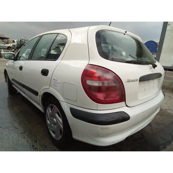 NISSAN ALMERA (N16/E) '2001 1.8 16V CAT BLANCO