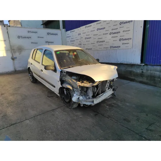 RENAULT CLIO II FASE II (B/CB0) '2005 * BLANCO
