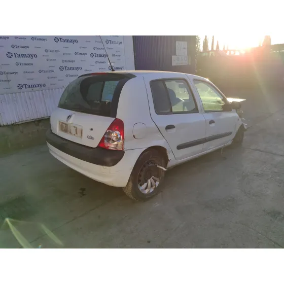 RENAULT CLIO II FASE II (B/CB0) '2005 * BLANCO