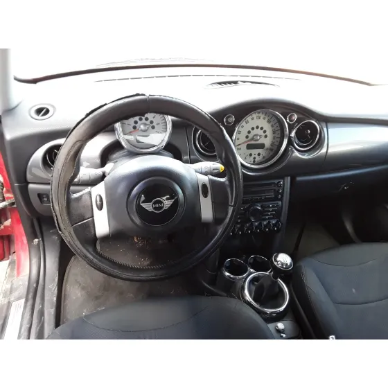 BMW MINI (R50,R53) '2006 * ROJO