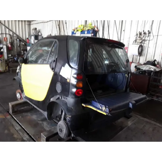 SMART MICRO COMPACT CAR '2000 600CC AMARILLO-NEGRO
