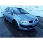 RENAULT MEGANE II CLASSIC BERLINA RENAULT MEGANE II CLASSIC BERLINA '2004 1.5 DCI DIESEL PLATA AZULADO 2003