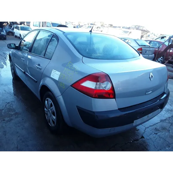 RENAULT MEGANE II CLASSIC BERLINA '2004 1.5 DCI DIESEL PLATA AZULADO