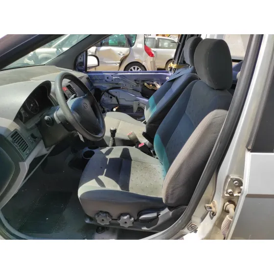 HYUNDAI GETZ (TB) '2003 1.1 12V CAT PLATA