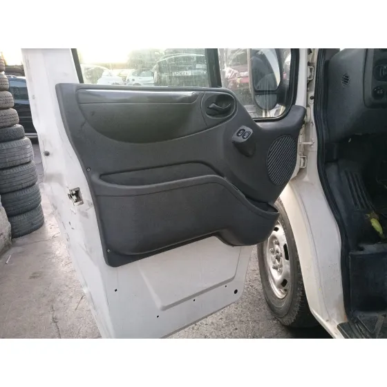Ford TRANSIT FURGONETA (FA_ _) 2004