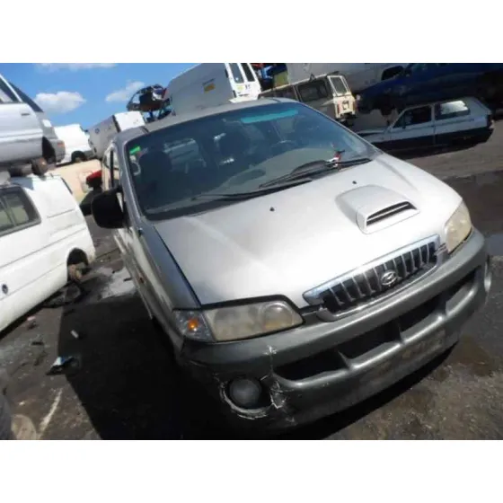 HYUNDAI H 1 '2004 2.5 CRDI CAT MARRON