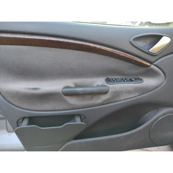 CITROEN C5 BERLINA '2003 2.0 HDI GRIS
