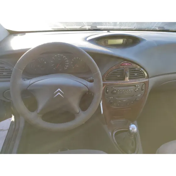CITROEN C5 BERLINA '2003 2.0 HDI GRIS