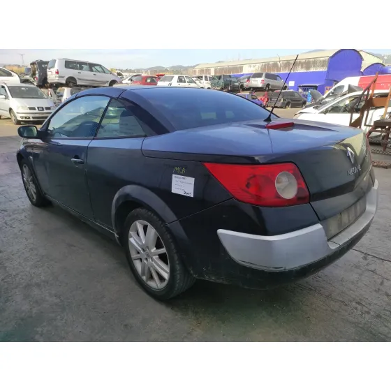 RENAULT MEGANE II COUPE/CABRIO '2005 1.9 DCI DIESEL NEGRO